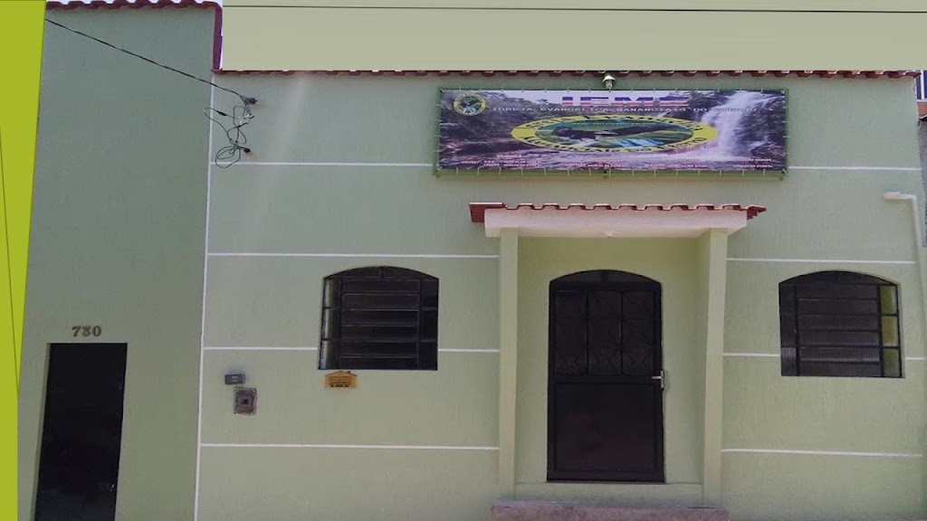 Fachada de Igreja Evangelica Mananciais do Eterno