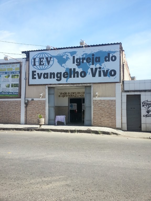Fachada de IGREJA DO EVANGELHO VIVO
