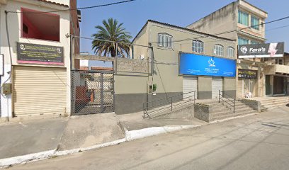 Fachada de Igreja Do Nazareno Central no BNH