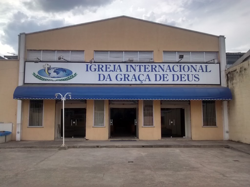 Fachada de Igreja Internacional da Graça de Deus - Pavuna