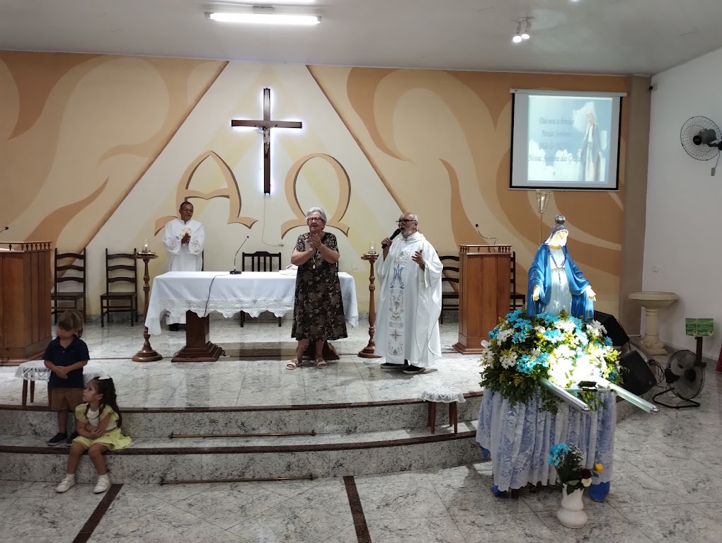 Fachada de Paróquia São José Operário