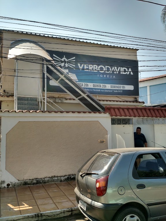 Fachada de Igreja Verbo da Vida - Mesquita