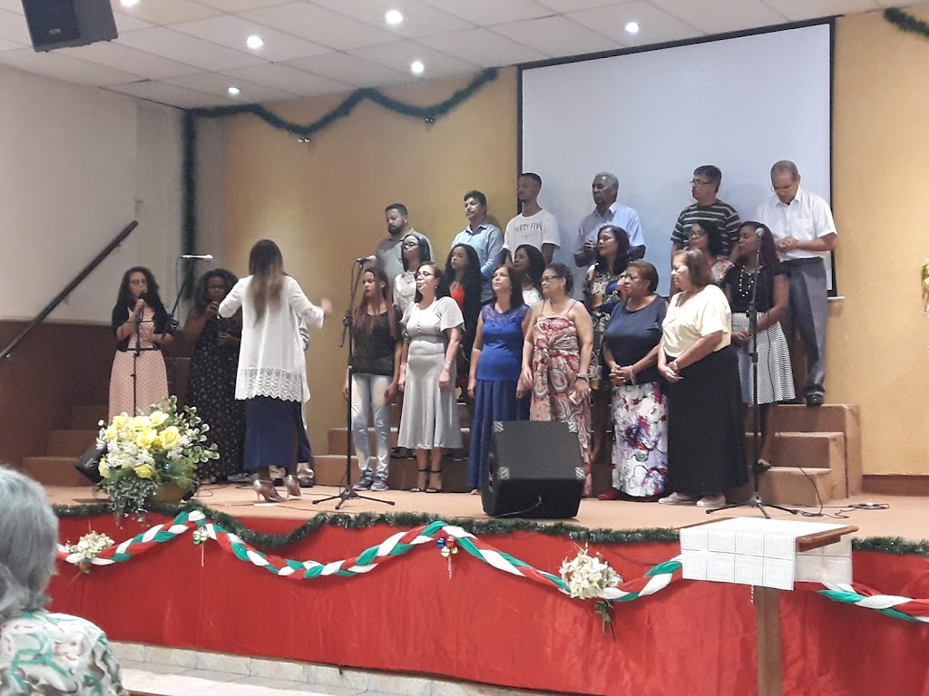 Fachada de Igreja Cristã Nova Vida - Mesquita
