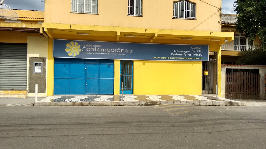 Fachada de Igreja Cristã Contemporânea