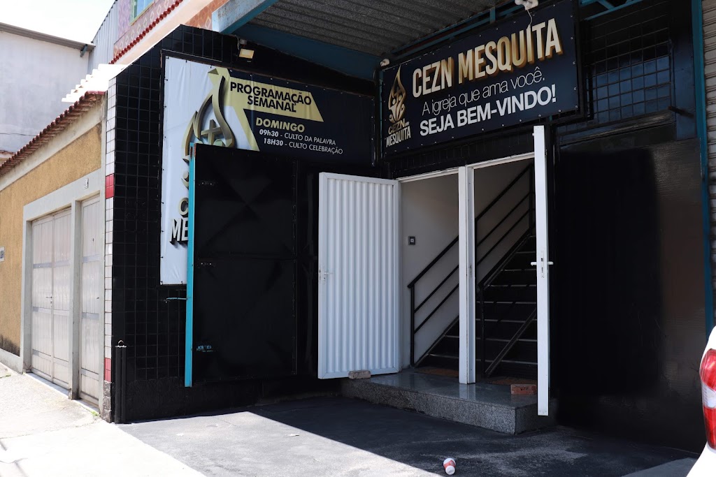 Fachada de Comunidade Evangélica da Zona Norte em Mesquita