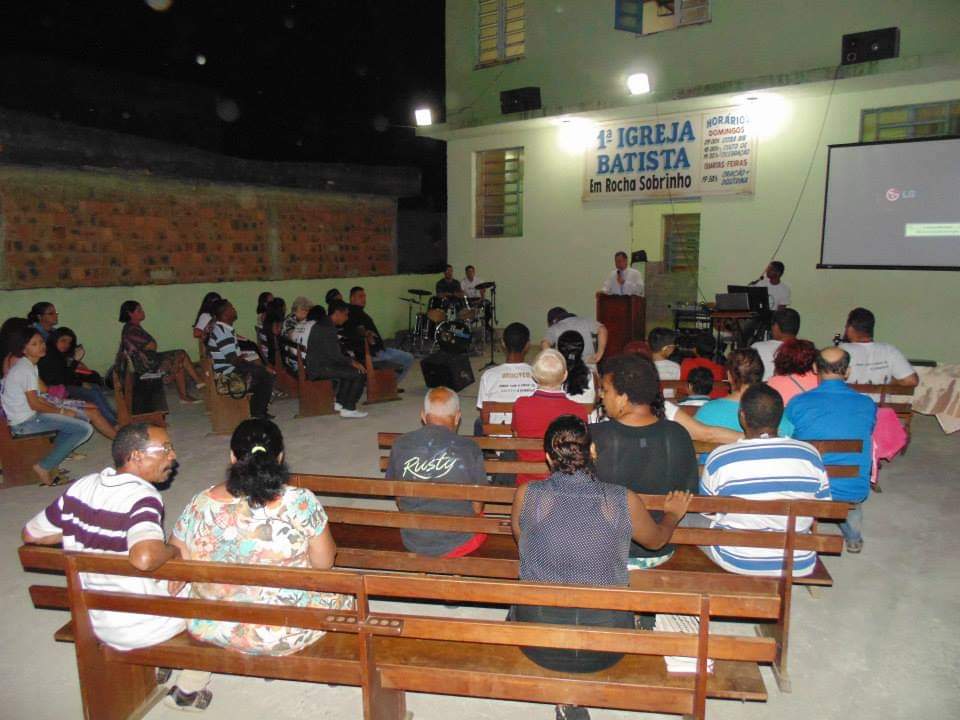 Fachada de Primeira Igreja Batista em Rocha Sobrinho