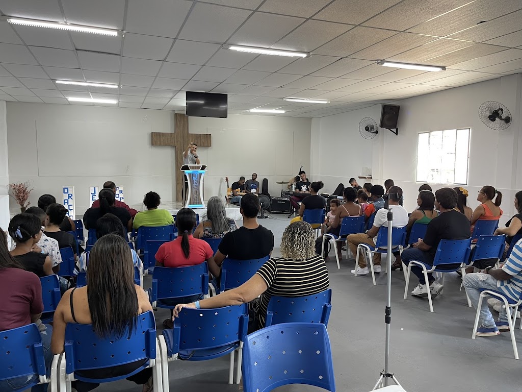 Fachada de AD Internacional Ministério Moriah em Vila Emil