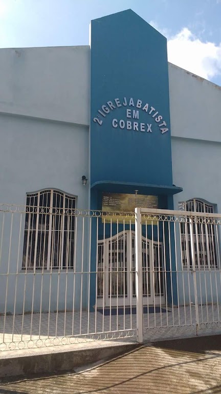 Fachada de 2 Igreja Batista Em Cobrex