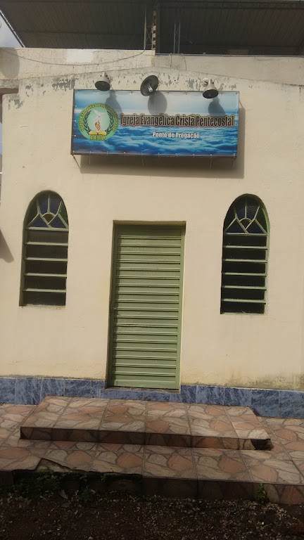 Fachada de Igreja Evangélica Cristã Pentecostal