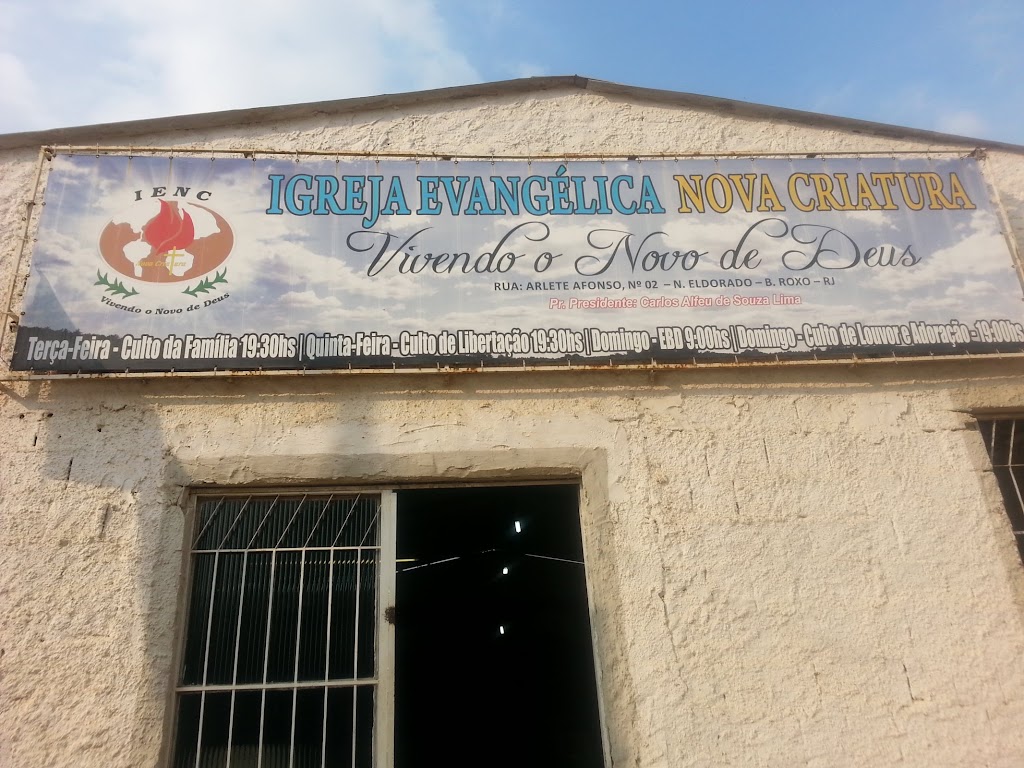 Fachada de Igreja Evangélica Nova Criatura