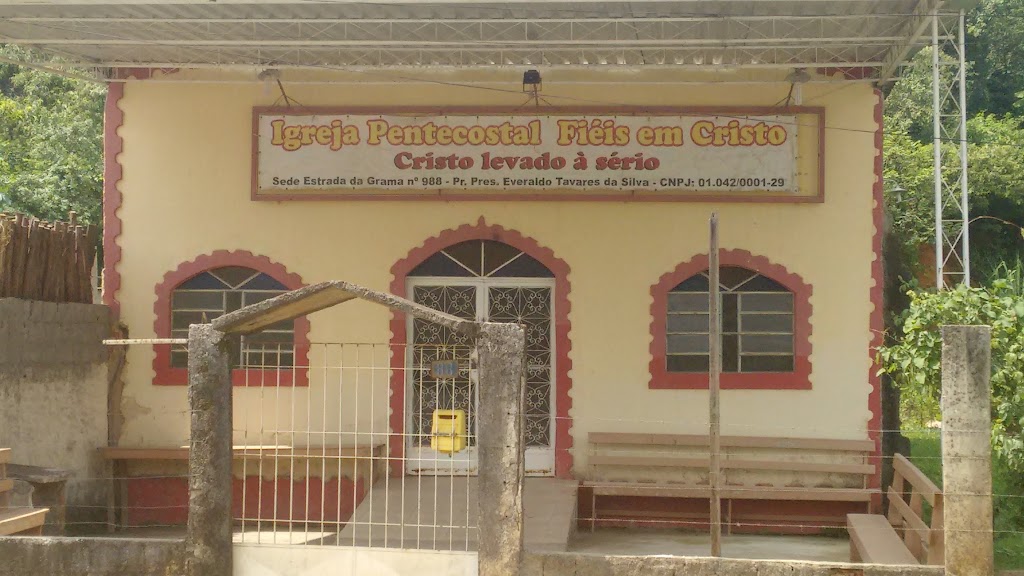 Fachada de Igreja Pentecostal Fiéis em Cristo