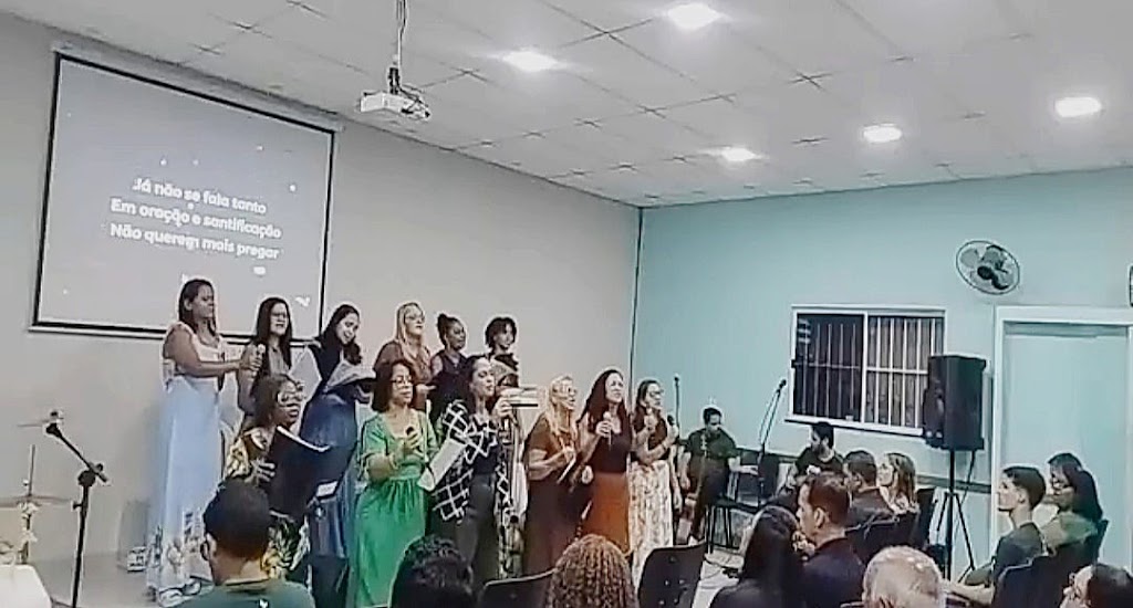 Fachada de Assembleia de Deus vida nova
