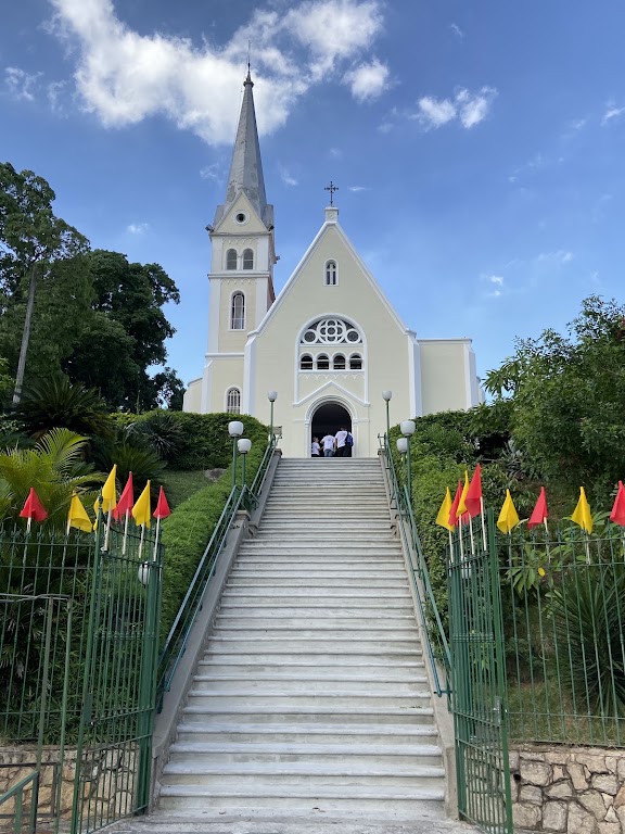 Fachada de Paróquia de Santa Cecília