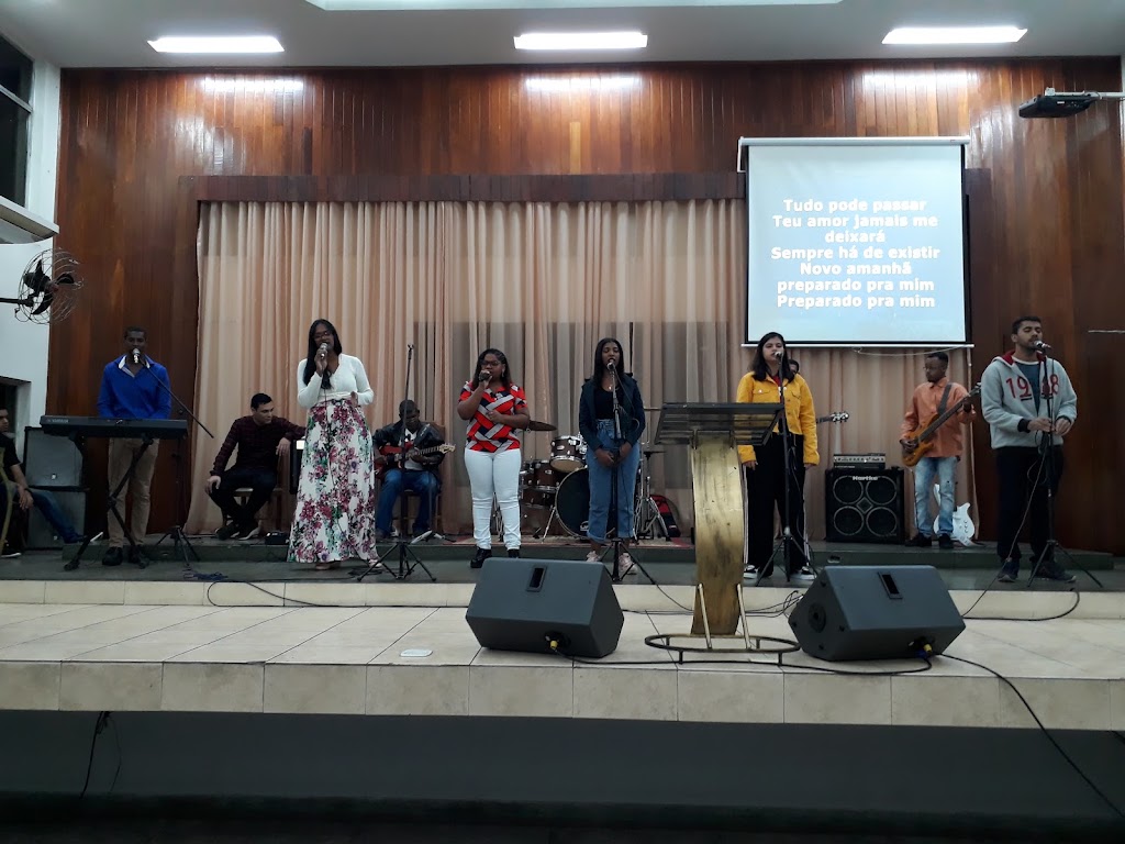 Fachada de ADPLU, Igreja Evangelica Assembleia de Deus Ministério de Parada de Lucas