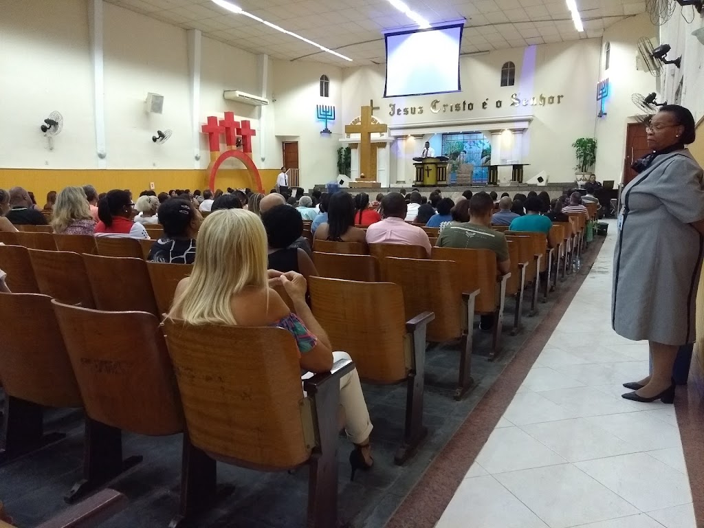 Fachada de Igreja Universal do Reino de Deus