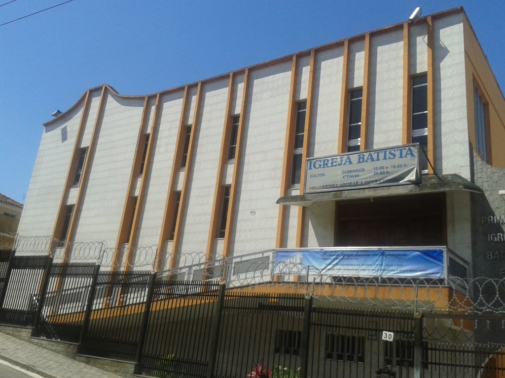 Fachada de Primeira Igreja Batista em Higienópolis