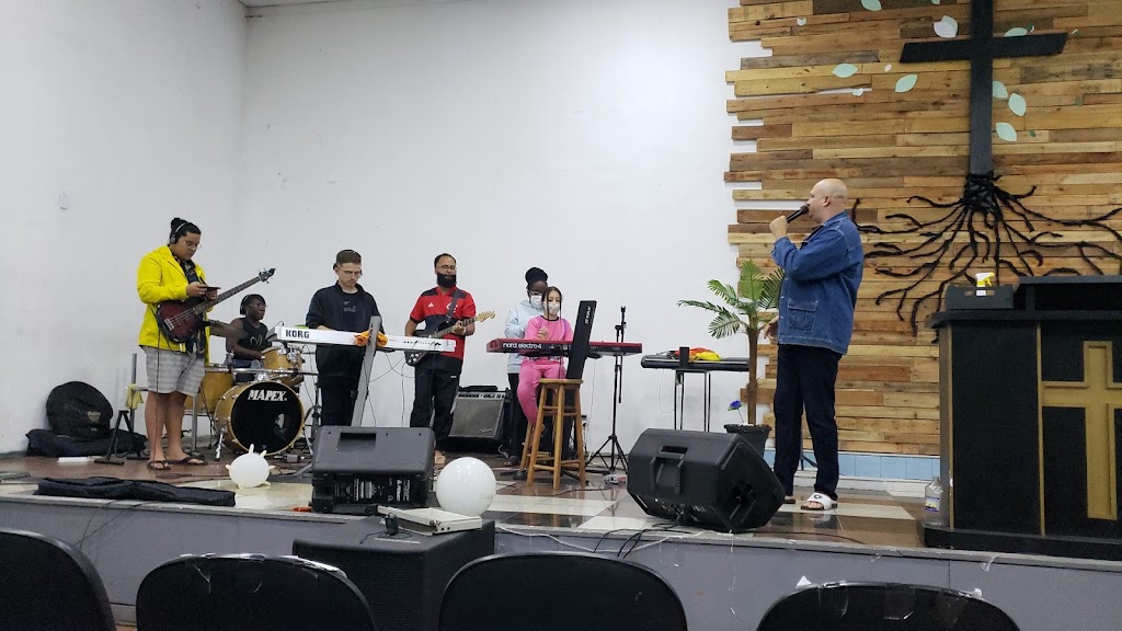 Fachada de Igreja de Nova Vida de Inhauma
