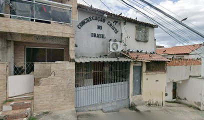 Fachada de Congregação Cristã no Brasil - Pilares