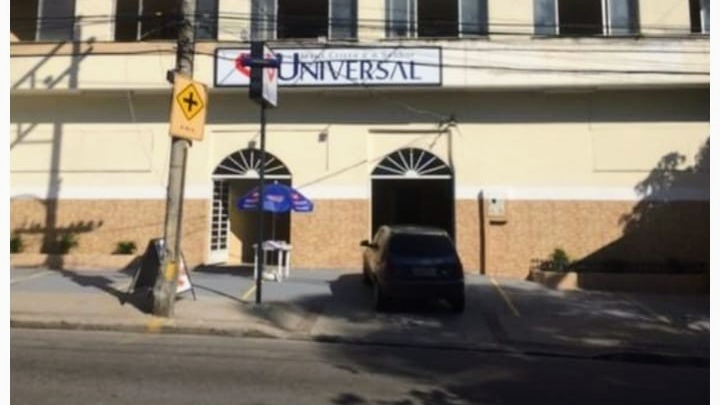 Fachada de Igreja Universal do Reino de Deus