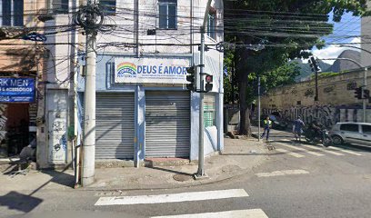 Fachada de Igreja Pentecostal Deus é Amor