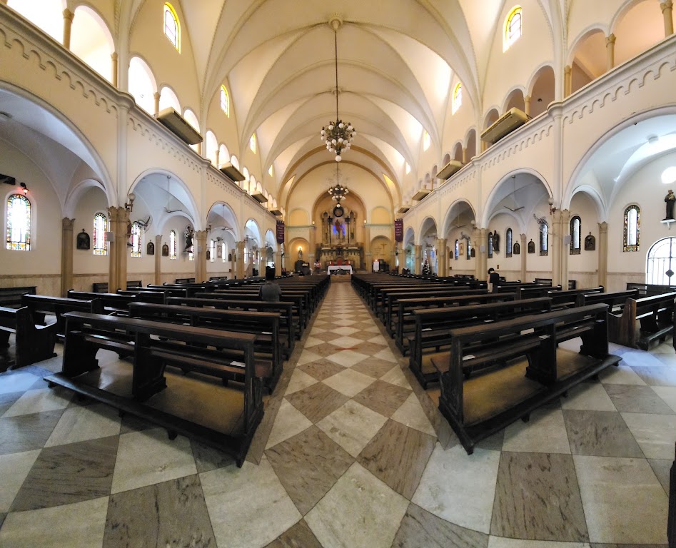 Fachada de Paróquia dos Sagrados Corações