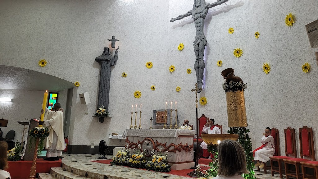 Fachada de Paróquia Sangue de Cristo