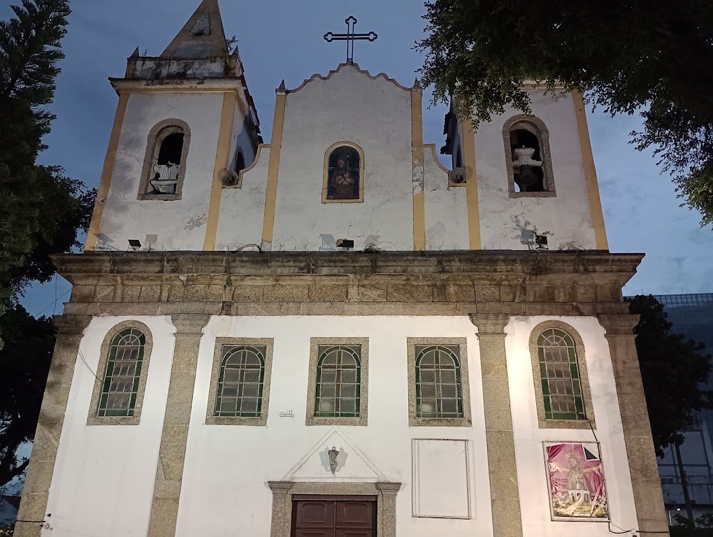 Fachada de Paróquia Santo Cristo dos Milagres