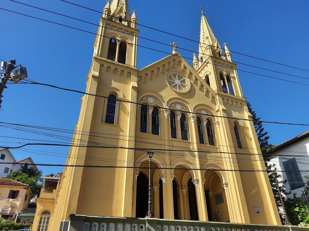 Fachada de Santuário Arquidiocesano de Santa Teresa de Jesus