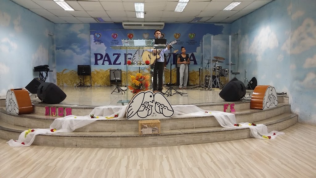 Fachada de Paz e Vida