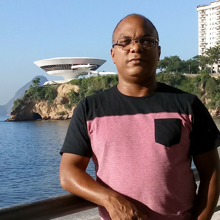 Fachada de Igreja Evangelica Assembleia de Deus em Figueira