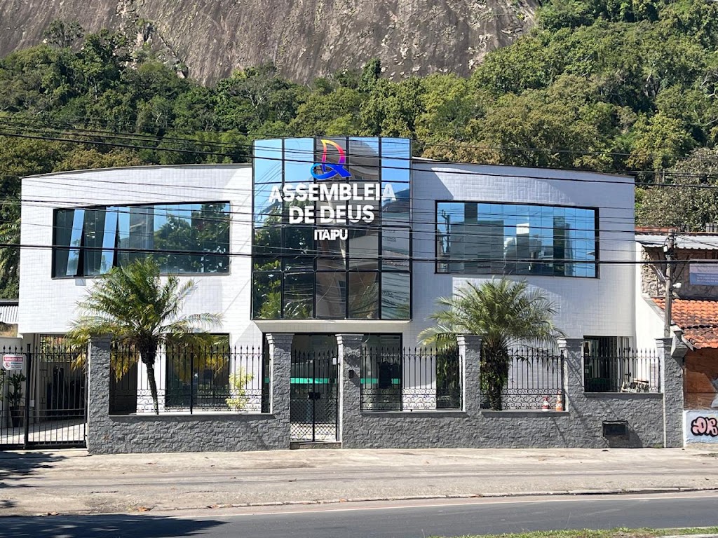 Fachada de Igreja Assembleia de Deus em Itaipu