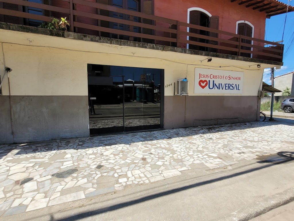 Fachada de Igreja Universal do Reino de Deus em Jaconé