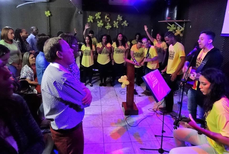 Fachada de Igreja Pentecostal Rios de Água Viva