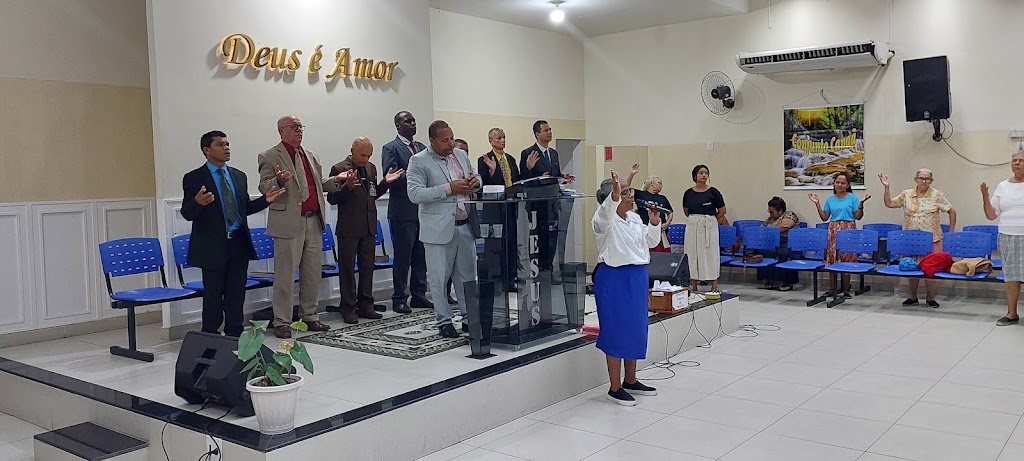 Fachada de Igreja Pentecostal Deus é Amor Sede Setorial