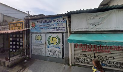 Fachada de Igreja Assembléia de Deus Ministério Deus é Vida