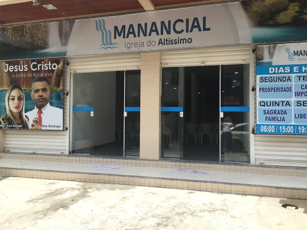 Fachada de Igreja Manancial do Altíssimo