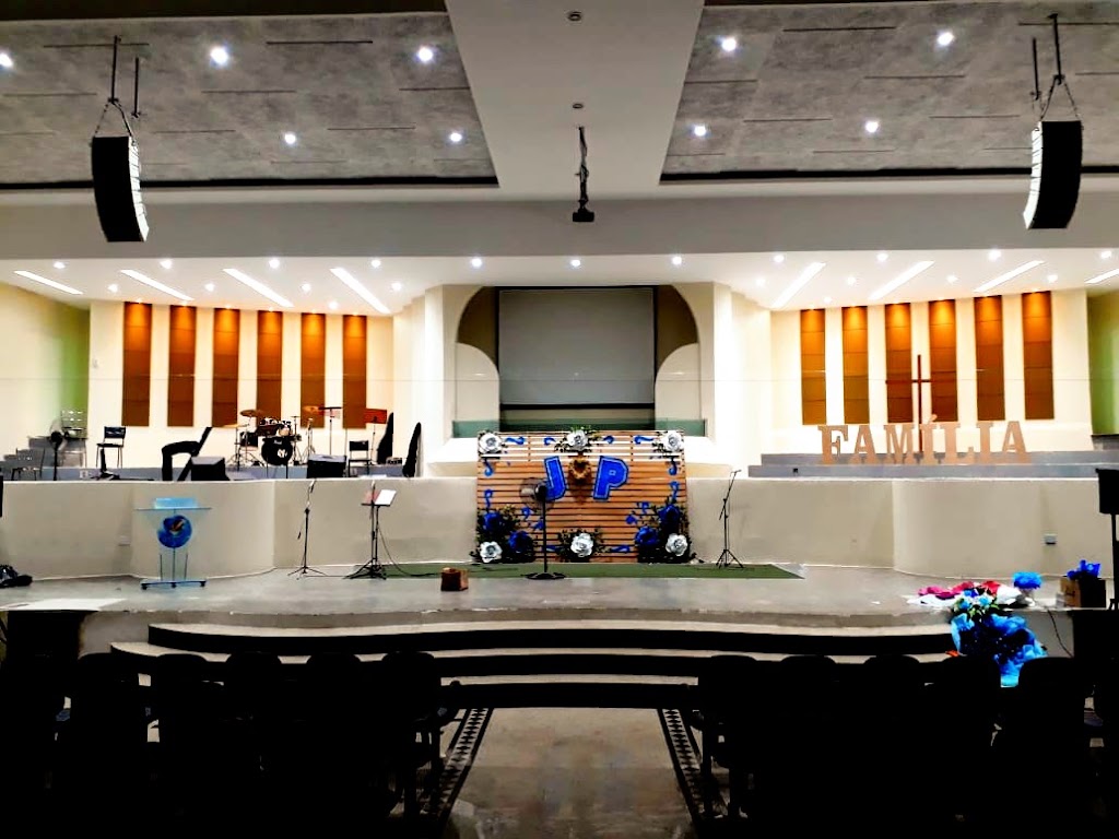 Fachada de Primeira Igreja Batista em Jardim Novo Realengo