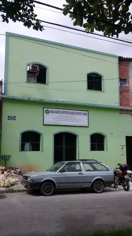 Fachada de Igreja Evangélica Pentecostal Missão com Cristo e Yahweh