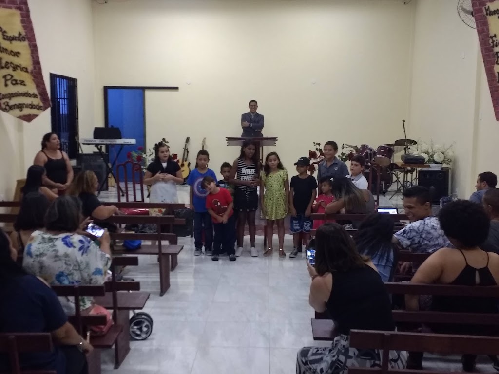 Fachada de Igreja Evangélica Congregacional em Vasconcelos