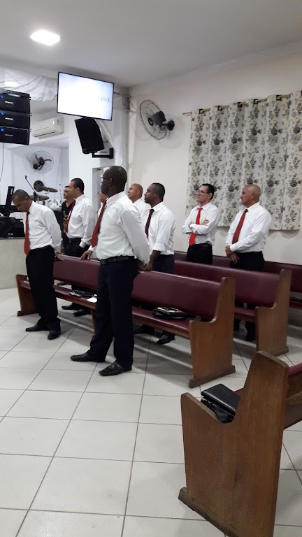 Fachada de Igreja Evangélica Pentecostal Em Obra De Libertação