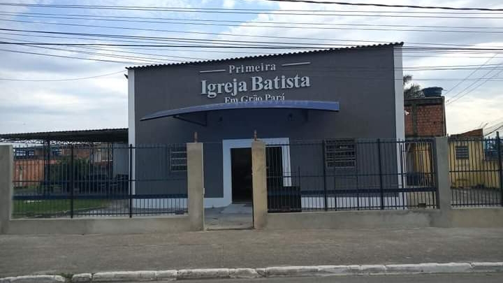 Fachada de Primeira Igreja Batista em Grão Pará