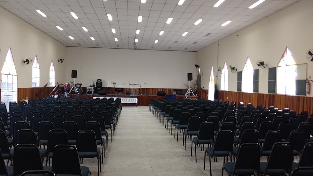 Fachada de Igreja Metodista Edificando Vidas no Km 32