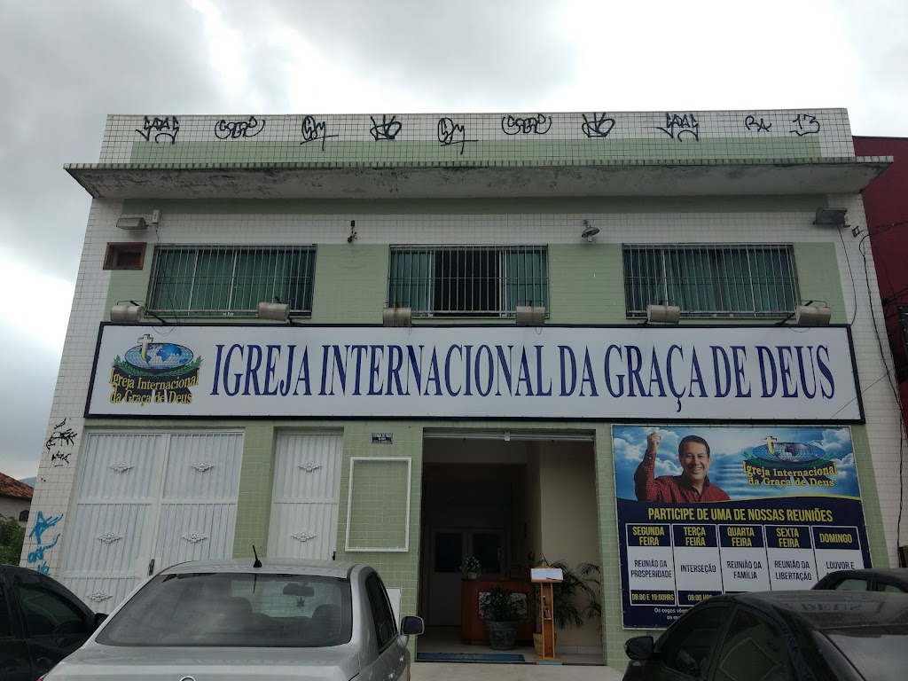 Fachada de Igreja Internacional da Graça de Deus - Oiticica