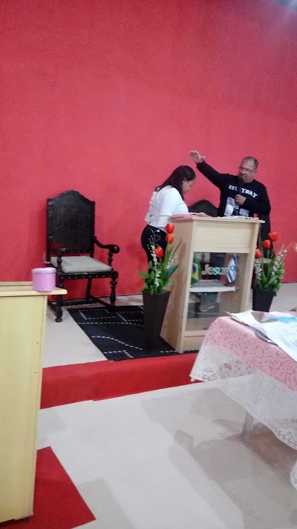 Fachada de Igreja Unção Renovada