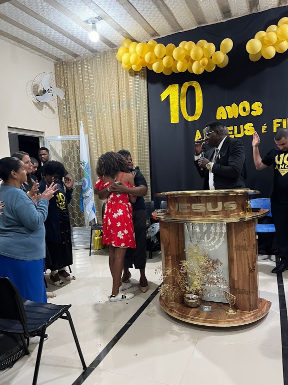 Fachada de Assembleia de Deus - Ministério Deus é Fiel