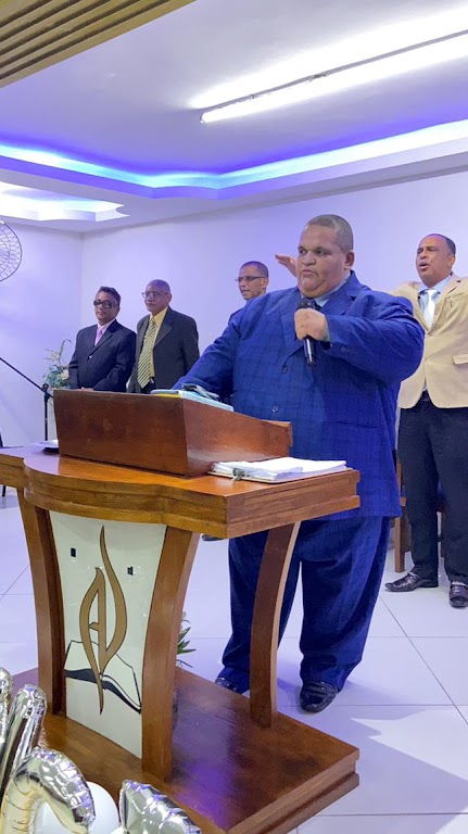 Fachada de Assembleia De Deus Monte Sião
