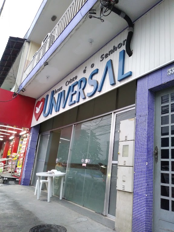 Fachada de Igreja Universal Urucânia