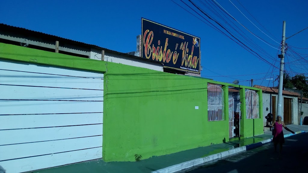 Fachada de Igreja Pentecostal Cristo é Vida