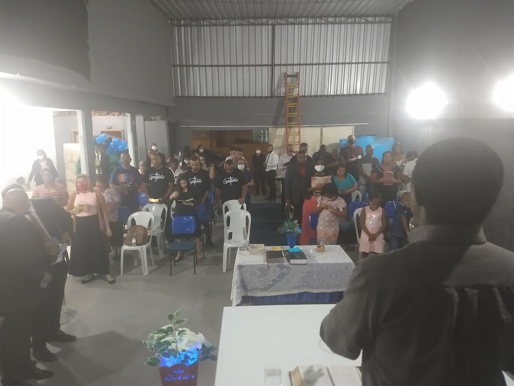 Fachada de AD TERRA PROMETIDA