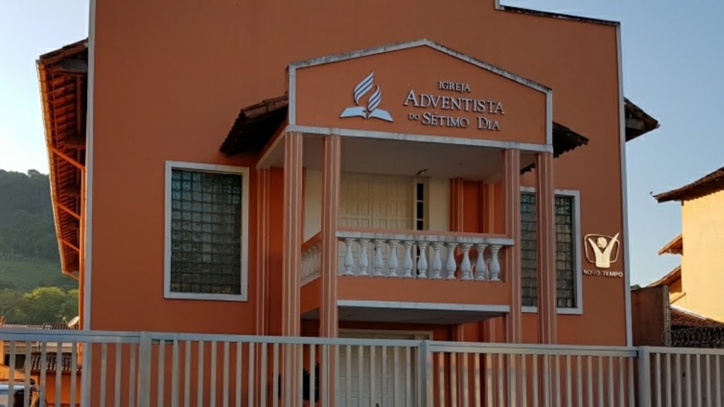 Fachada de Camorim - Igreja Adventista do Sétimo Dia